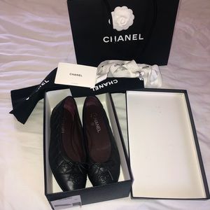 AUTHENTIC Chanel Quilted Leather Ballerina Flats